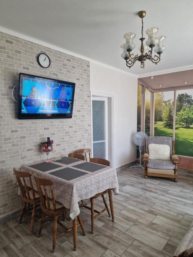 Happy House Apartment Залакарос Екстериор снимка